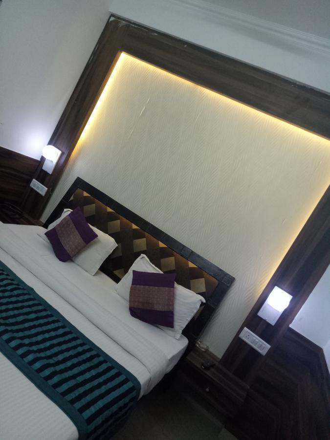 ניו דלהי Hotel Perfect Palace מראה חיצוני תמונה