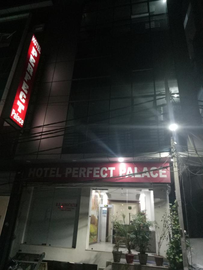 ניו דלהי Hotel Perfect Palace מראה חיצוני תמונה