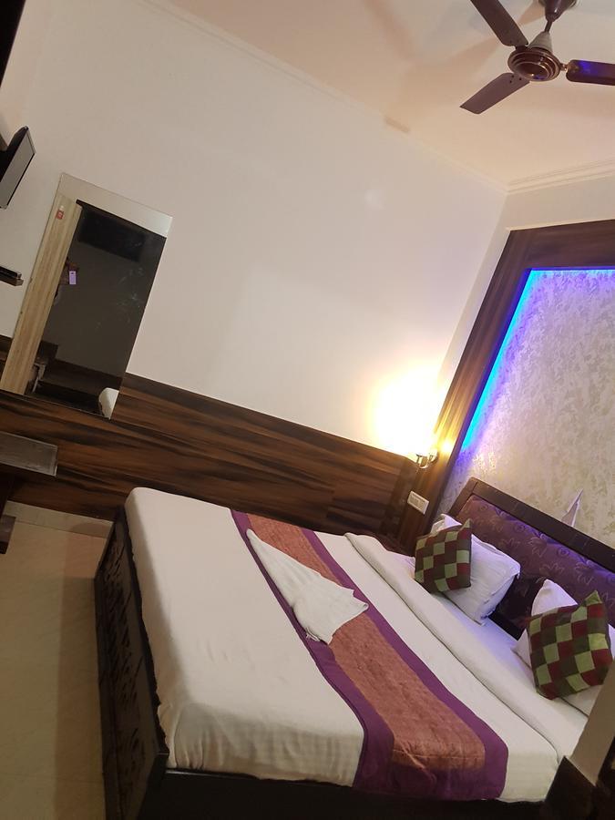 ניו דלהי Hotel Perfect Palace מראה חיצוני תמונה