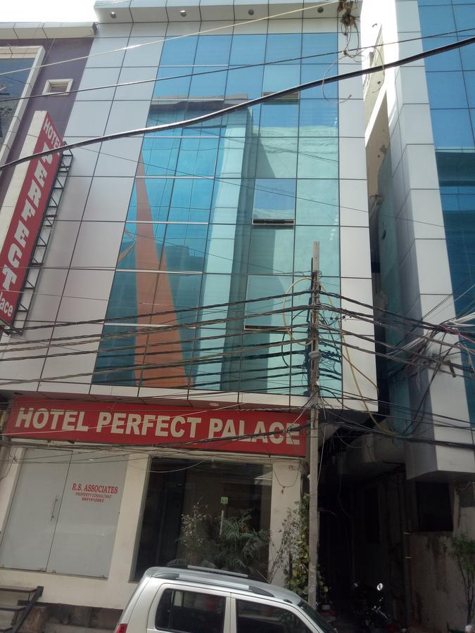 ניו דלהי Hotel Perfect Palace מראה חיצוני תמונה