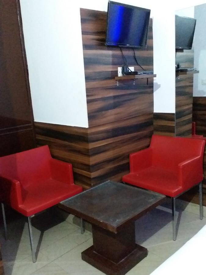 ניו דלהי Hotel Perfect Palace מראה חיצוני תמונה